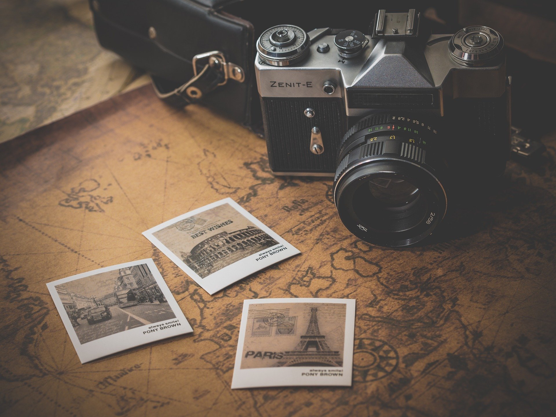 polaroid viaggi.jpg